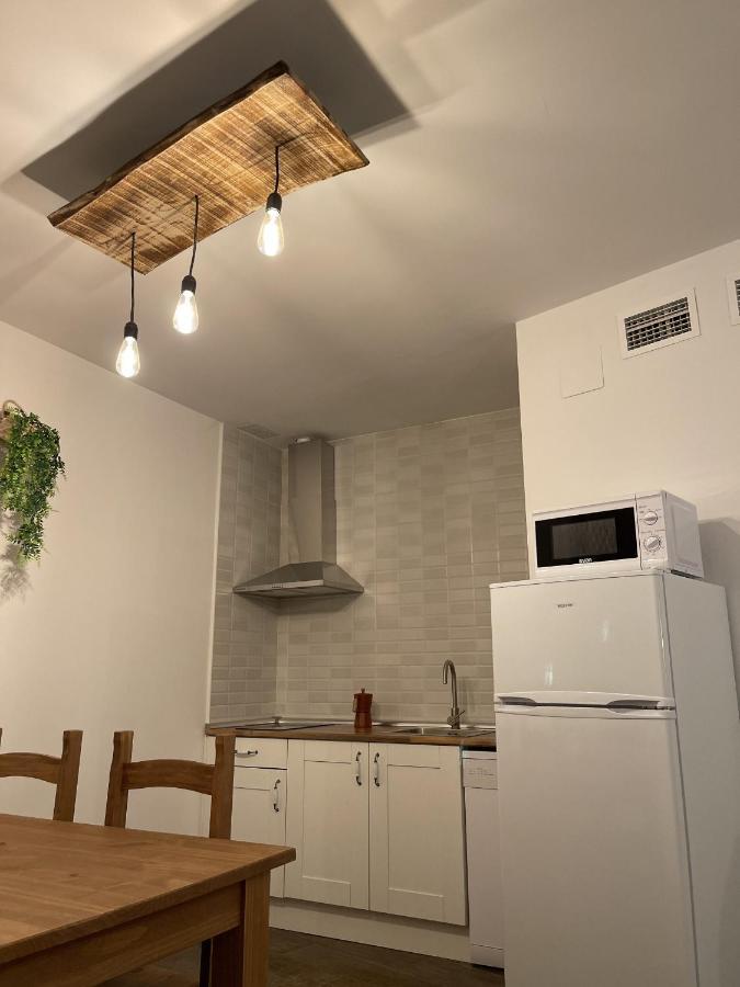Apartamentos Dona Jimena Del Ambroz: Central 4-Star Complex Hervas Exterior photo