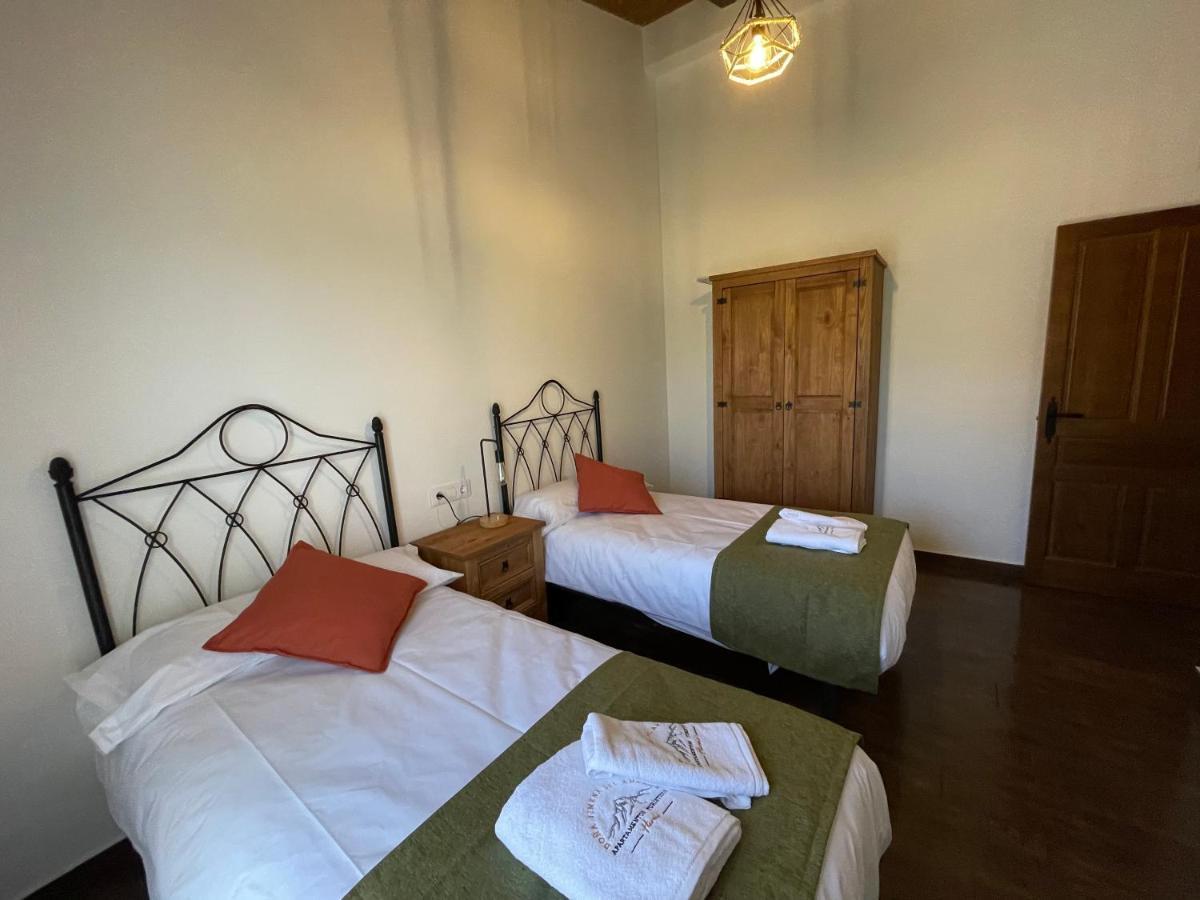 Apartamentos Dona Jimena Del Ambroz: Central 4-Star Complex Hervas Exterior photo